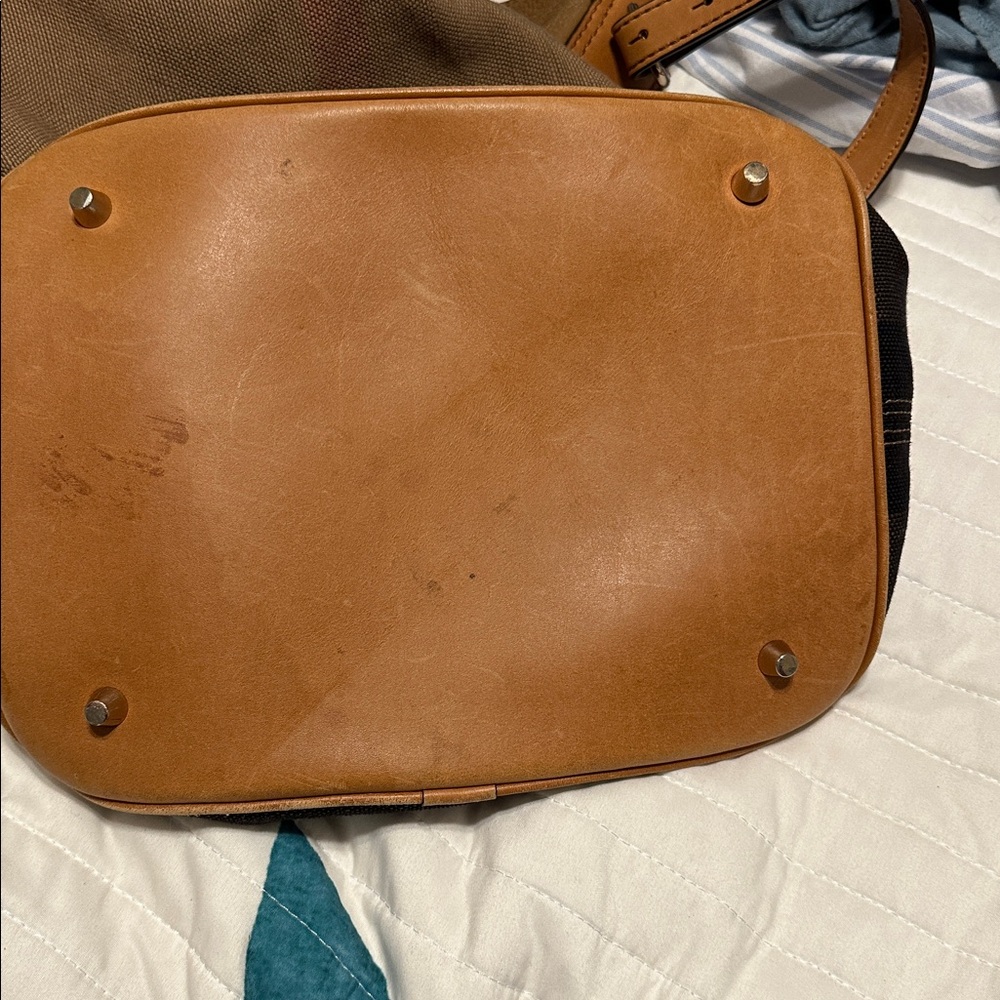 JUST REDUCED. Burberry canvas bag with inside pouch - Picture 13 of 13